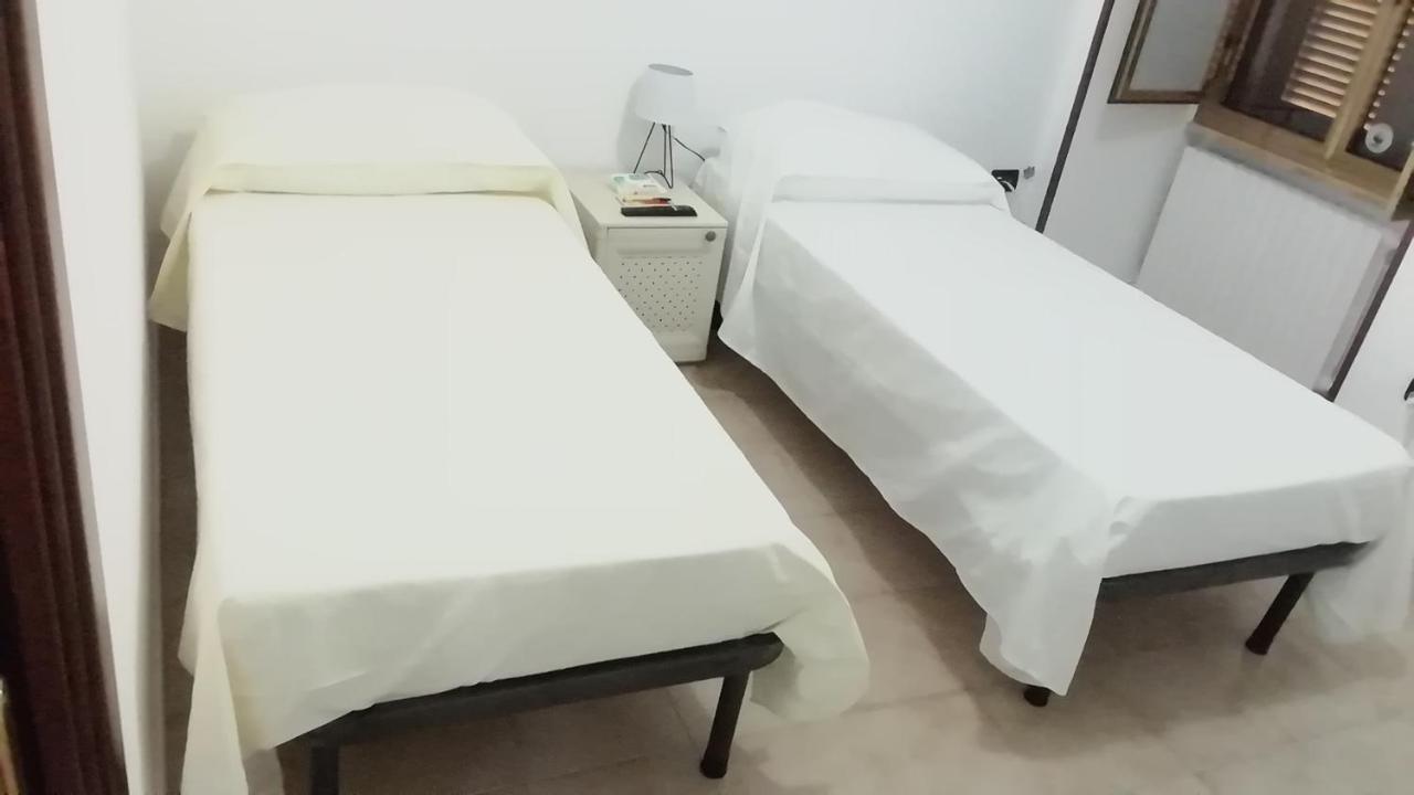 Pinna Nobilis Tarente Buitenkant foto